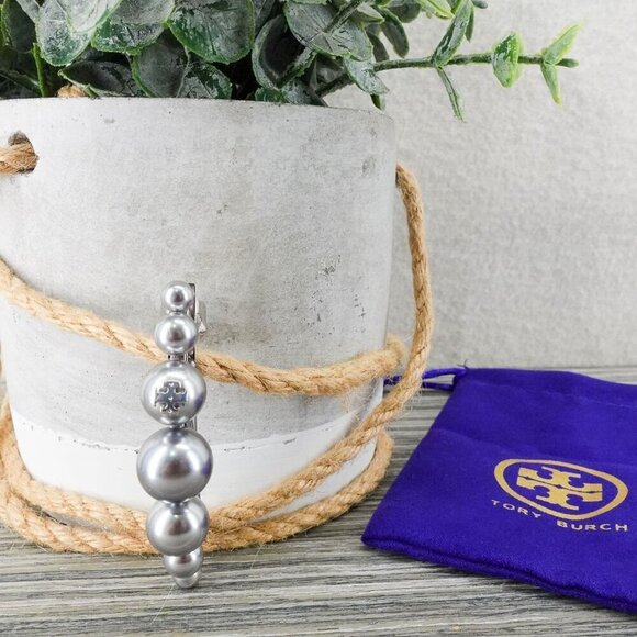 Tory Burch Logo Pearl Hair Clip Silver OS - Picture 7 of 12